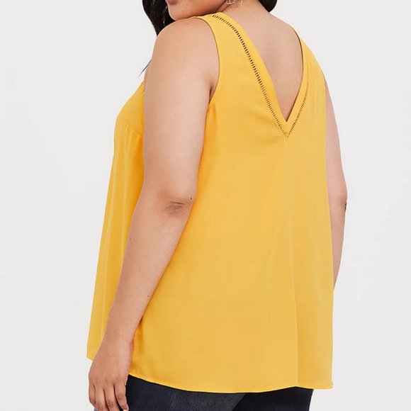 ๐ TORRID Georgette Eyelet Trim Tank Top Yellow PLUS Sz 1 / 1X - Picture 5 of 13